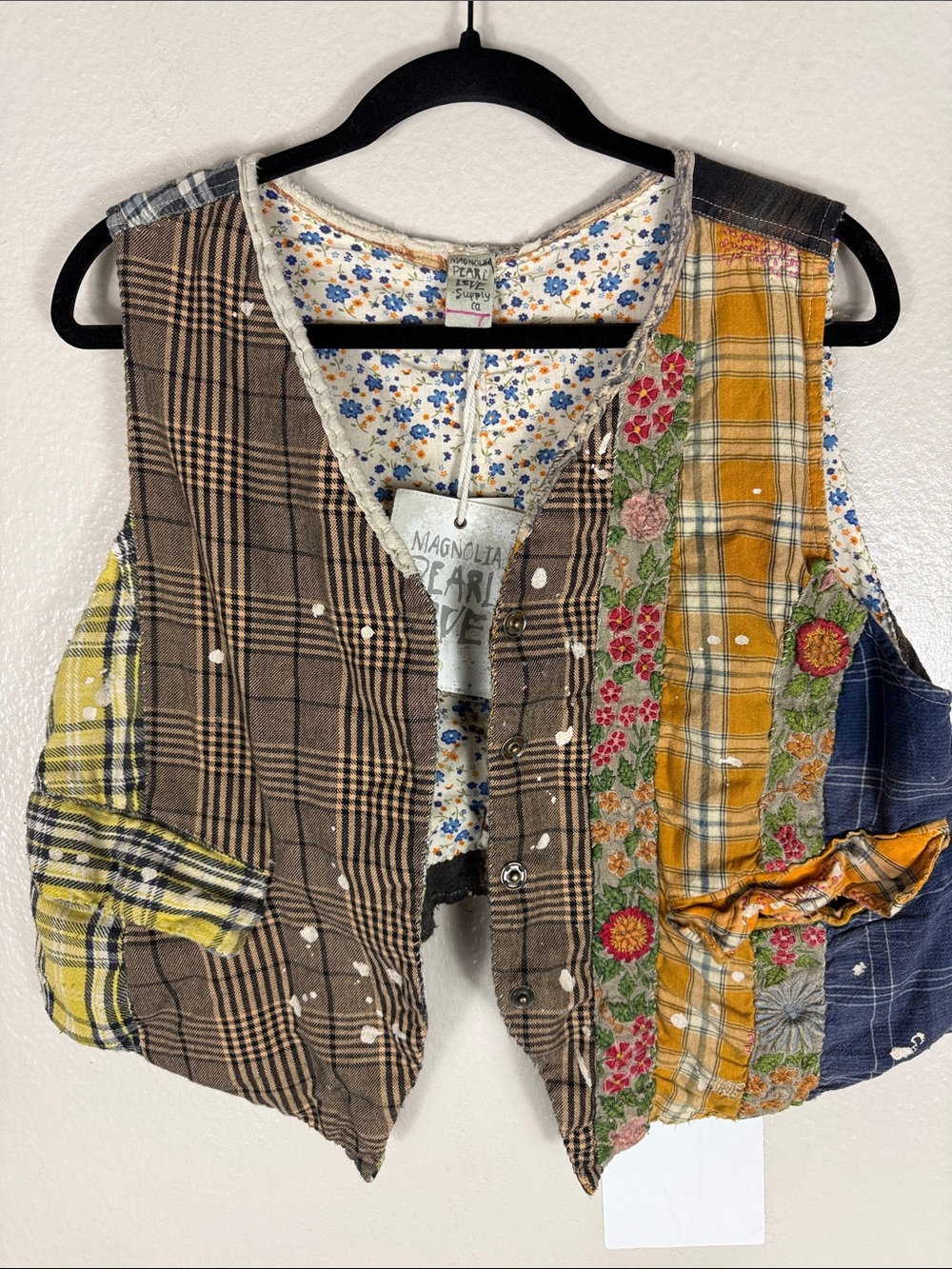 Magnolia Pearl Patchwork Andriy Vest - Picture 8 of 9